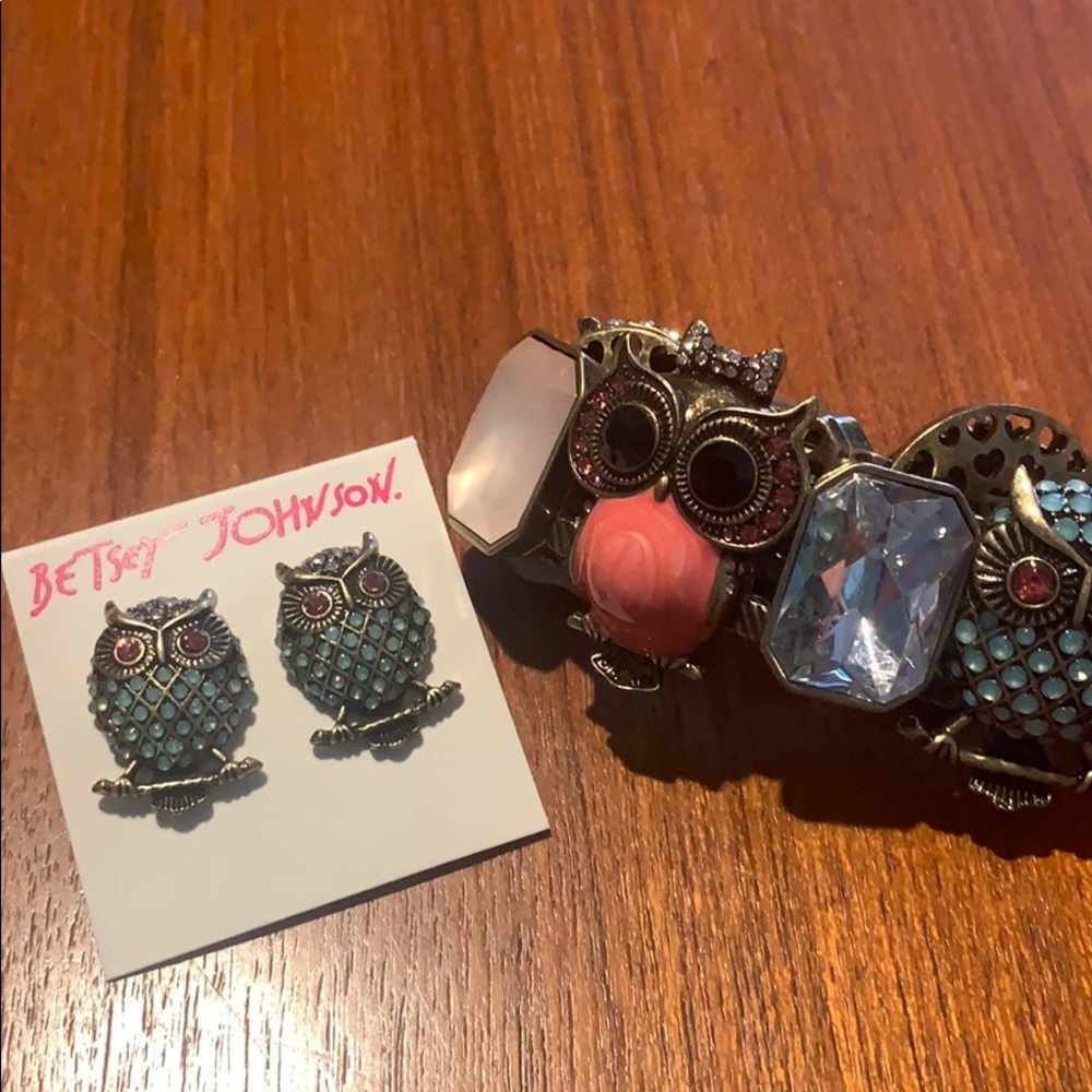 Betsey Johnson Owl Earrings Bracelet Crystals Set